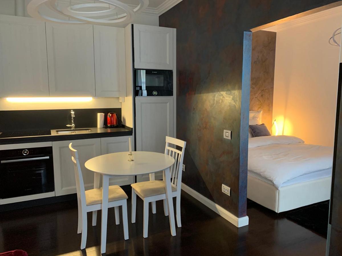 Schillerplatz Apartment Sibiu Ngoại thất bức ảnh