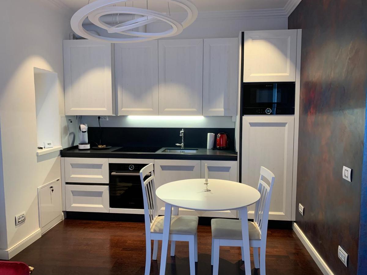 Schillerplatz Apartment Sibiu Ngoại thất bức ảnh